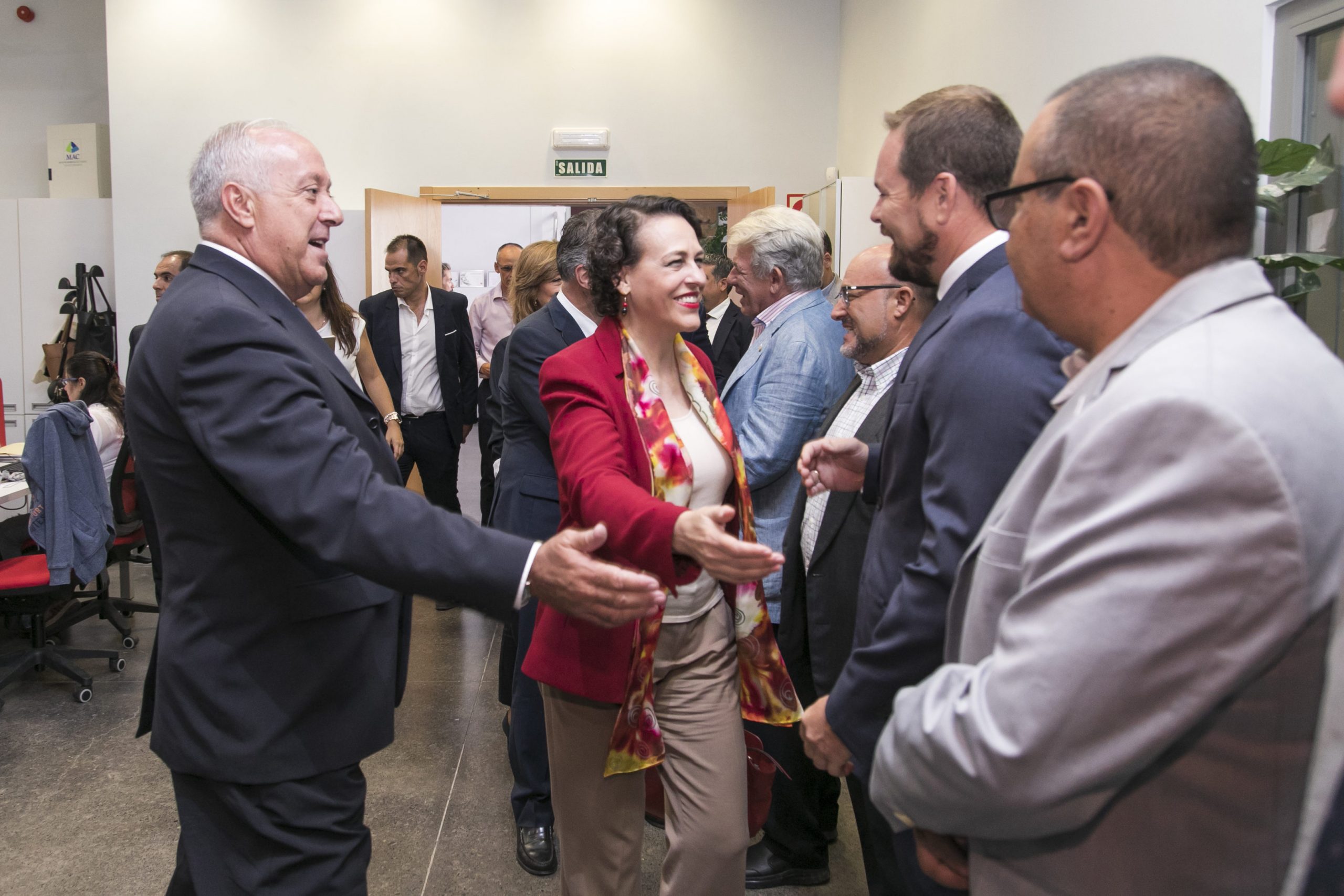 Visita de la Ministra de Empleo, y Presidente de Canarias